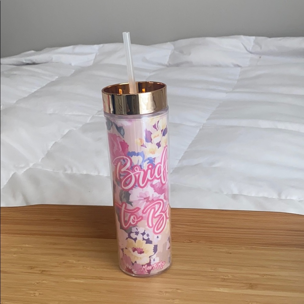 Floral bride to be tumbler